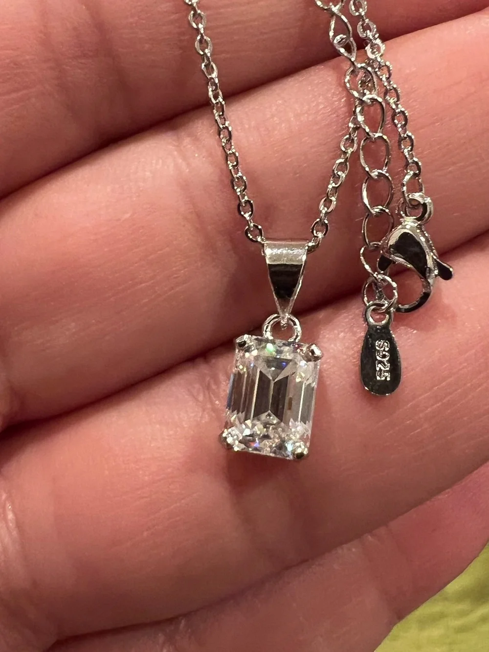 NWT 2Ct Emerald Moissanite Necklace & 1Ct Stud Earrings Set .925 Sterling Silver